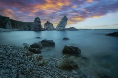 Agva 'daki Kilimli Sahili manzarası. Agva, İstanbul ilinin Sile ilçesine bağlı bir beldedir..
