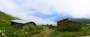 Ambarli Platosu ve Balık Gölü