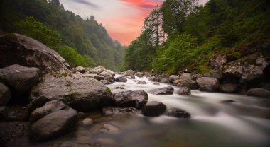 Arhavi / Artvin Türkiye 'de çift kemer köprüsü (cifte kemer kopru)