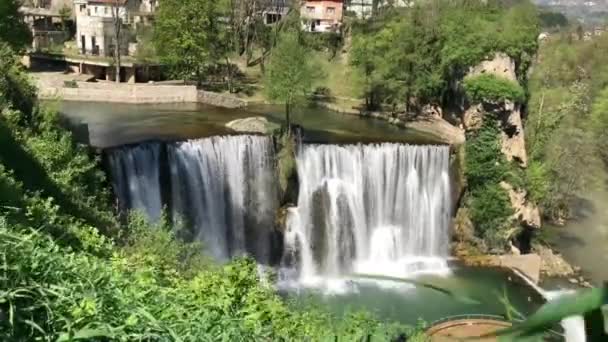 Historische Stadt Jajce Bosnien Und Herzegowina Berühmt Für Den Spektakulären — Stockvideo