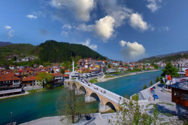 Konjiç Neretva Nehri üzerindeki Eski Köprü - Konjiç, Bosna-Hersek, Avrupa