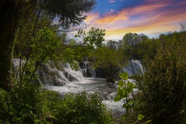 Martin Brod 'un Şelaleleri Una Ulusal Parkı, Bosna-Hersek' te