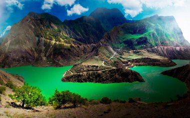 Artvin 'de Deriner Barajı görünümü