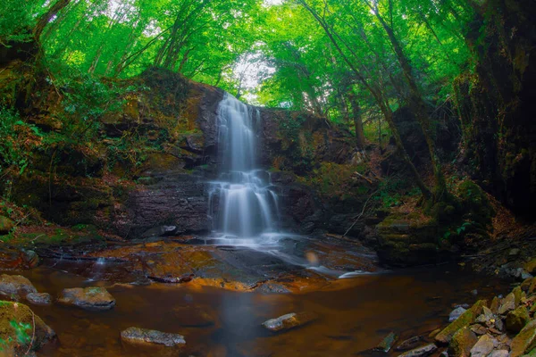 Şelale. Dagpinar, Bursa, Türkiye.