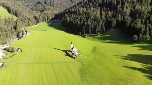 Resort Alpino Nas Dolomitas Cortina Ampezzo Tirol Sul Itália Europa — Vídeo de Stock