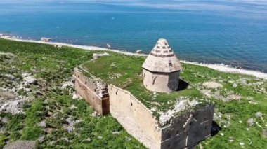 Carpanak Adası Van, Türkiye.