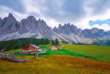 Geisleralm Rifugio Odle Dolomites İtalya