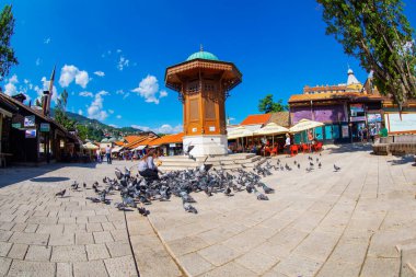  Bascarsija, Saraybosna 'nın eski çarşısı ve 15. yüzyılda Isa Beg Ishakoviç' in şehri kurduğu tarihi kent..