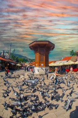  Bascarsija, Saraybosna 'nın eski çarşısı ve 15. yüzyılda Isa Beg Ishakoviç' in şehri kurduğu tarihi kent..
