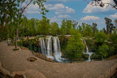 Antalya Dden şelalesinin olağanüstü doğa manzarası