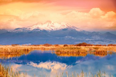 Erciyes Dağı, 3916 metre yüksekliğinde, Kayseri, Türkiye