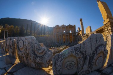 Efes Türkiye 'deki antik kalıntılar - arkeoloji geçmişi