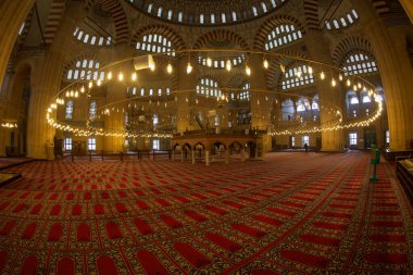 Selimiye Camii, Mimar Sinan tarafından 1575 yılında yaptırılmıştır. Edirne
