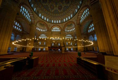Selimiye Camii, Mimar Sinan tarafından 1575 yılında yaptırılmıştır. Edirne