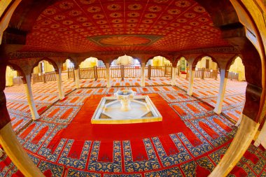 Selimiye Camii, Mimar Sinan tarafından 1575 yılında yaptırılmıştır. Edirne