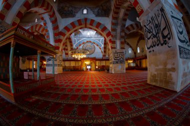 eski cami (Türkçe: eski camii) edirne, Türkiye'de 15 yüzyılın başlarında Osmanlı camidir.