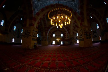eski cami (Türkçe: eski camii) edirne, Türkiye'de 15 yüzyılın başlarında Osmanlı camidir.
