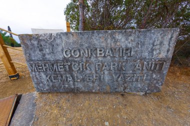 Çanakkale Şehitleri Anıtı, Gelibolu Muharebesi 'ne katılan yaklaşık Türk askerlerinin anısına dikilmiş bir savaş anıtı..