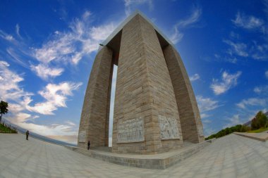 Çanakkale Şehitleri Anıtı, Gelibolu Muharebesi 'ne katılan yaklaşık Türk askerlerinin anısına dikilmiş bir savaş anıtı..