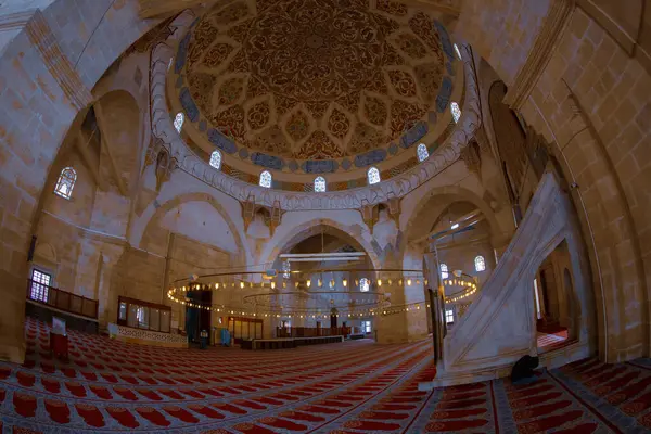 Edirne, Centrum, Burmese (üç balkon) Cami 