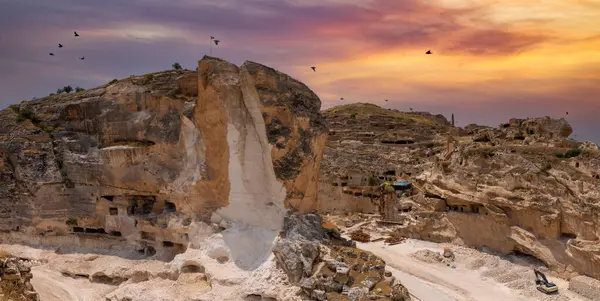 Hasankeyf sular altında kalmadan önce. Hasankeyf kalesinden görüntü. Hasankeyf köprüsü, Tarihi Hasankeyf