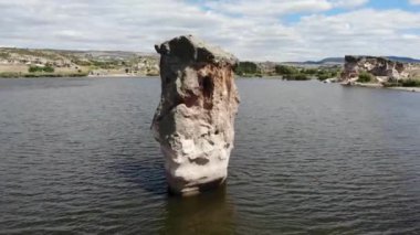 Phrygian Valley ve Emre Lake, İhsaniye, Afyonkarahisar, Türkiye