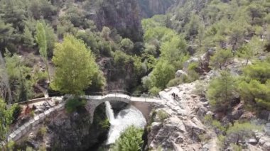 Phrygia Yazilikaya ve Eskisehir, Eskişehir 'deki mağara evleri