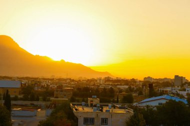 İran, Kermanşah 'ın ufuk çizgisi görünümü