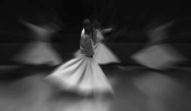 Konya 'da tanımlanamayan Semazen ve Dervishes