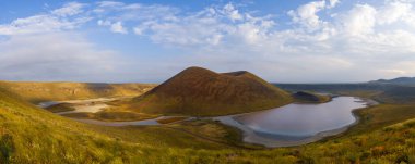  Konya 'daki Meke Krater Gölü, Türkiye. Küresel ısınma yüzünden göl artık yok..