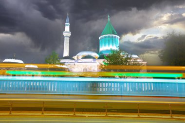 Mevlana Mezarı ve Camii. Konya