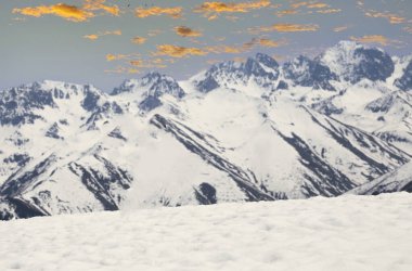 Mistik Bulutlar Huser Platosu Camlihemsin Rize Türkiye