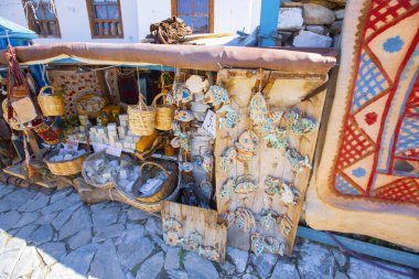 Sirince Mahallesi 'nde bir sürü turist var. İzmir, Türkiye 