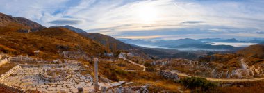 Sagalassos Eski Şehir. Türkiye 'nin Burdur ilçesindeki antik Sagalassos kentinde kalan Roma binasının kalıntıları görülüyor.