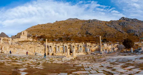 stock image Sagalassos Ancient City. View of the surviving ruins of the Roman building in the ancient city of Sagalassos in Turkey's Burdur province.