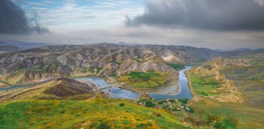 Murat Nehri kıyısındaki Palu, tarihsel kültürünün yanı sıra gıda kültürüyle de ünlüdür..