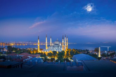 İstanbul 'daki Mavi Cami ya da Sultan Ahmet Camii