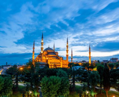 İstanbul 'daki Mavi Cami ya da Sultan Ahmet Camii