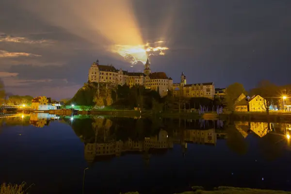 stock image Germany- Baden-Wurttemberg- Sigmaringen- View of Sigmaringen Castle at dusk