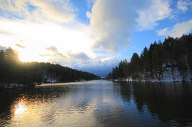 Bozcaarmut Dam Reservoir is located in Bozcaarmut Village of Pazaryeri district in Bilecik. clipart