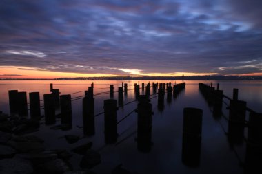 İstanbul, Kucukcekmece Gölü 'nde gün batımı
