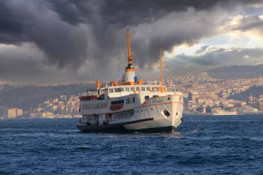 İstanbul 'daki en eski tarihi feribot.