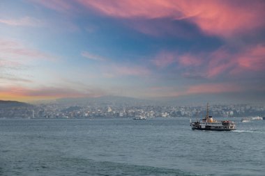 İstanbul 'daki en eski tarihi feribot.