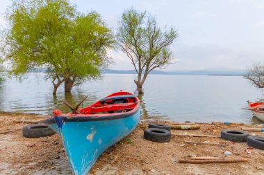 Golyazi Bursa 'daki en zengin antik yerleşim yerlerinden biridir..
