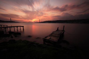 İstanbul Marmara Denizi ve Boğaz Köprüsü uzun pozlama tekniğiyle fotoğraflandı