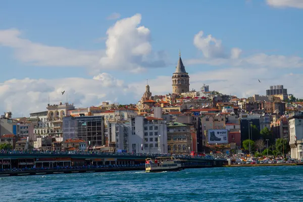 İstanbul Mara Denizi ve tarihi feribotlar