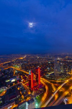 Safir çatıdan inşa edilen Syscraper 'ın havadan görüntüsü