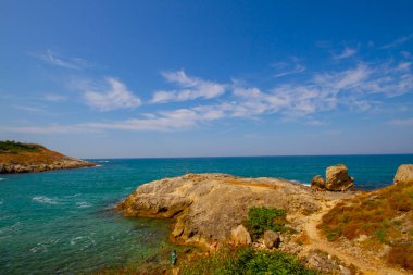 İstanbul 'un kayalık bölgeleri uzun pozlama tekniğiyle fotoğraflandı.