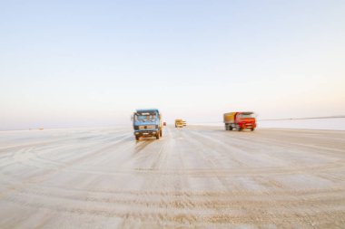 Salt Lake, Ankara, Konya ve Aksaray illerinin kesiştiği Türkiye 'nin Orta Anadolu Bölgesi' nde yer alan bir tuz gölüdür. Türkiye 'nin tuz ihtiyacının% 40' ı bu gölden sağlanıyor.