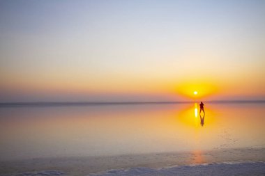 Salt Lake, Ankara, Konya ve Aksaray illerinin kesiştiği Türkiye 'nin Orta Anadolu Bölgesi' nde yer alan bir tuz gölüdür. Türkiye 'nin tuz ihtiyacının% 40' ı bu gölden sağlanıyor.